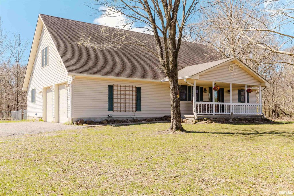 17643 Fowler School Road, Pittsburg, IL 62974