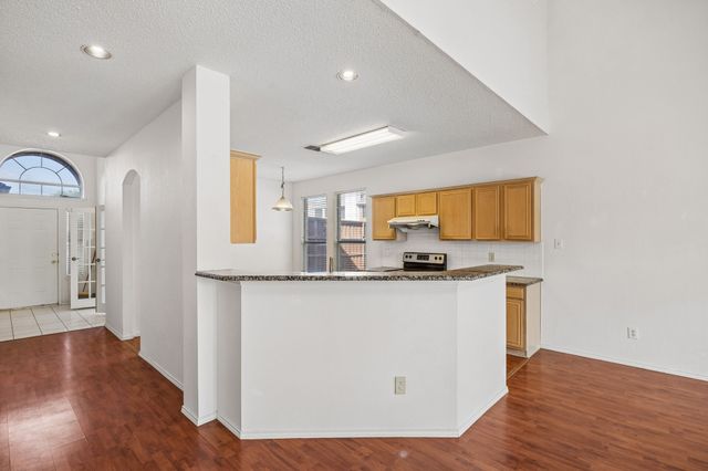 3900 SENNEN Circle, Plano, TX 75025