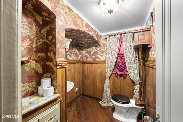 3604 Co Rd 2, Swanton, OH 43558