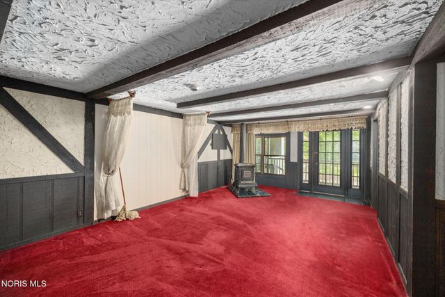 3604 Co Rd 2, Swanton, OH 43558