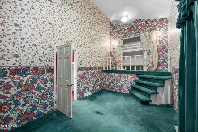 3604 Co Rd 2, Swanton, OH 43558