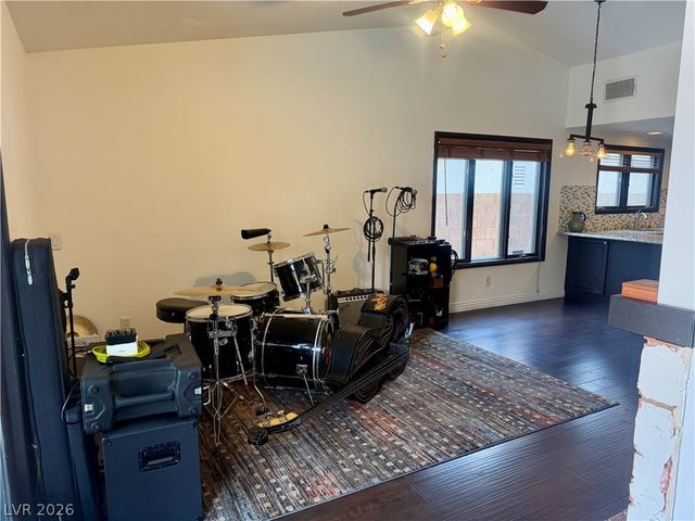 4861 Torrence Drive, Las Vegas, NV 89103