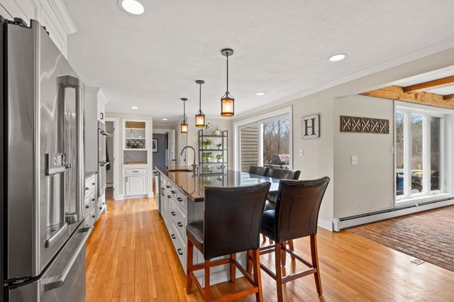 15 Prescott Lane, Hampton Falls, NH 03844