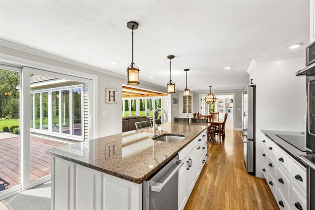 15 Prescott Lane, Hampton Falls, NH 03844