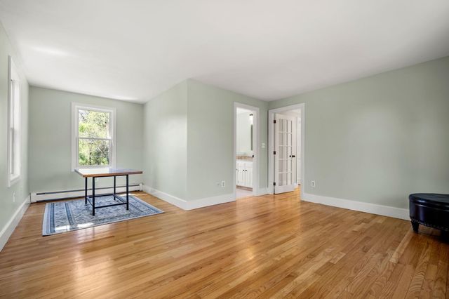 15 Prescott Lane, Hampton Falls, NH 03844