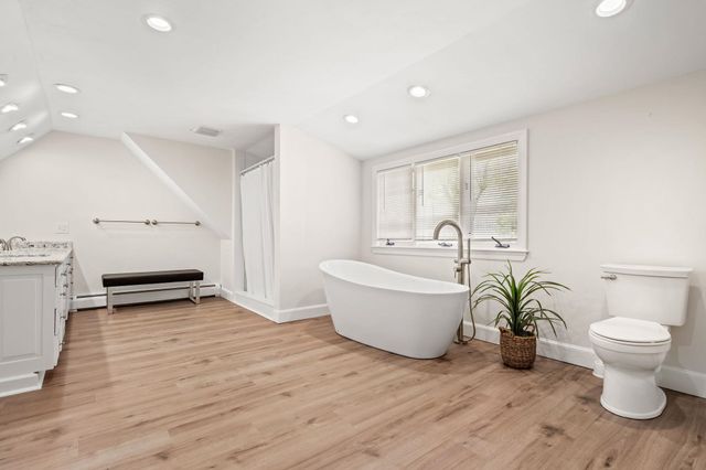 15 Prescott Lane, Hampton Falls, NH 03844