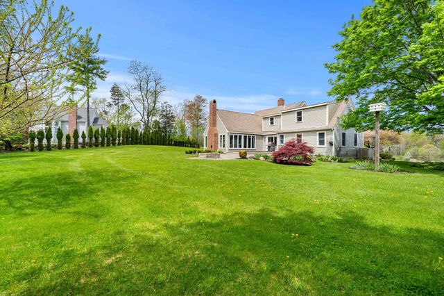 15 Prescott Lane, Hampton Falls, NH 03844