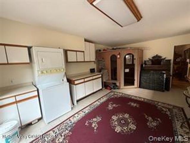 1441 Ulster Heights Road, Ellenville, NY 12428