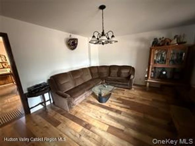 1441 Ulster Heights Road, Ellenville, NY 12428