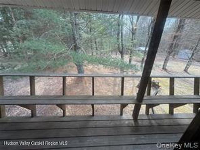 1441 Ulster Heights Road, Ellenville, NY 12428