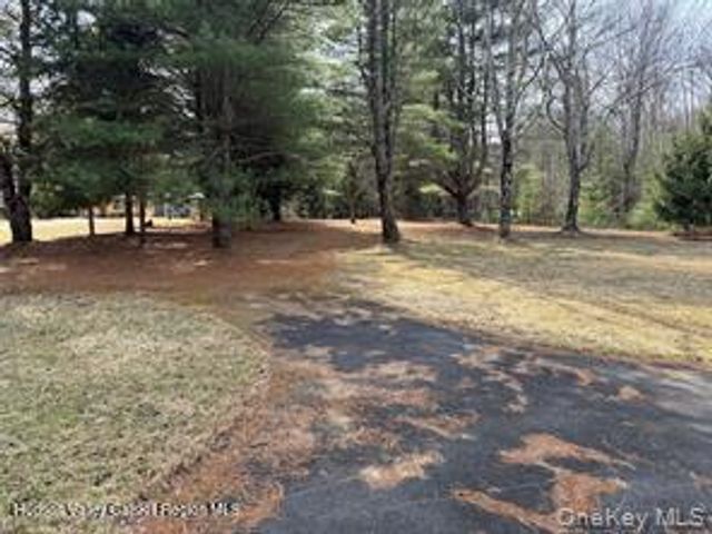 1441 Ulster Heights Road, Ellenville, NY 12428