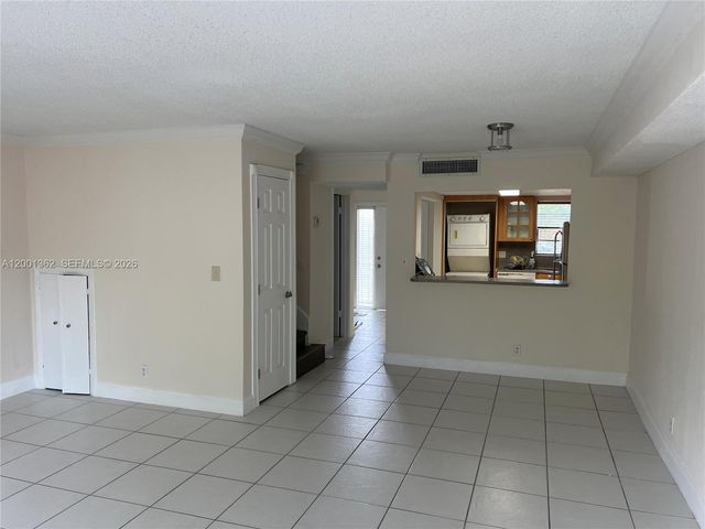 3750 NW 115th Way 11-1, Coral Springs, FL 33065