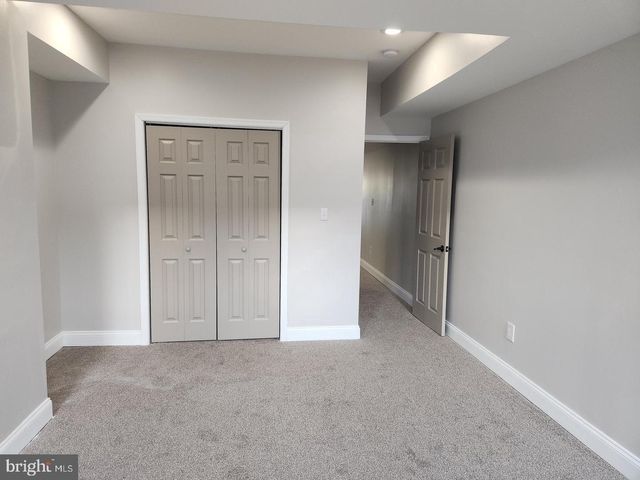 1136 N CAREY ST, Baltimore, MD 21217