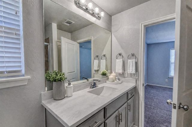 6805 NW 157th Terrace, Edmond, OK 73013