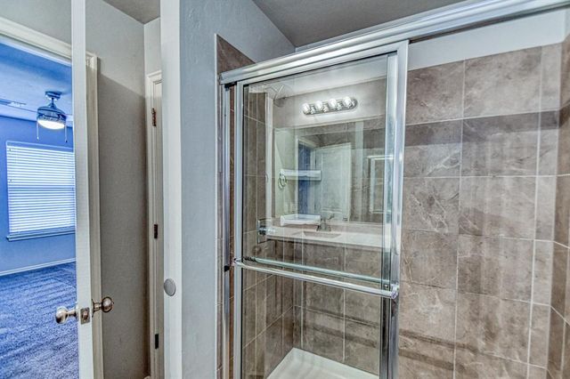 6805 NW 157th Terrace, Edmond, OK 73013