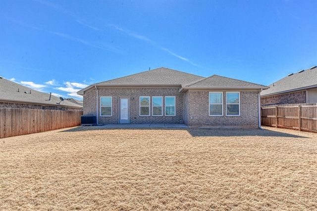 6805 NW 157th Terrace, Edmond, OK 73013