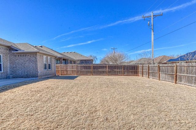 6805 NW 157th Terrace, Edmond, OK 73013