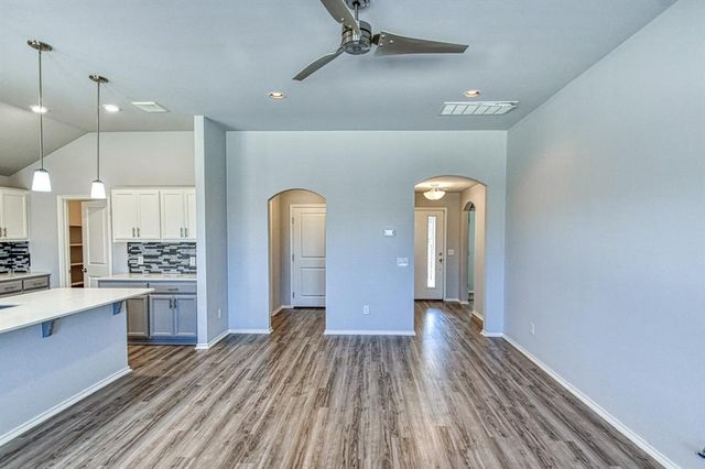 6805 NW 157th Terrace, Edmond, OK 73013