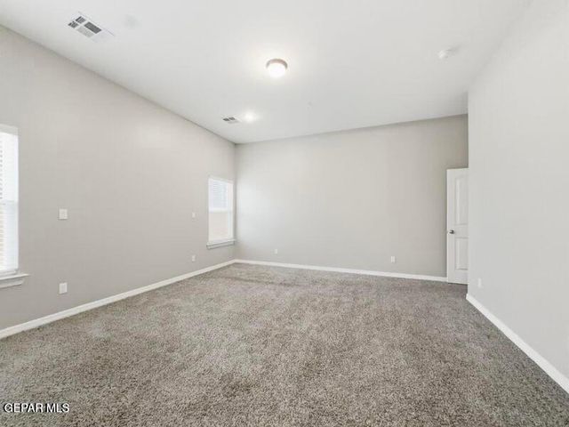 11365 Hidalgo Drive, Socorro, TX 79927