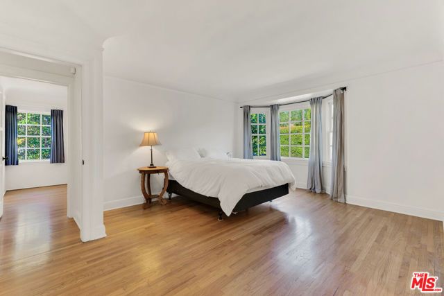 11951 Landale Street, Studio City (los Angeles), CA 91607