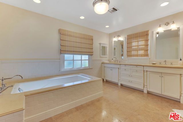 11951 Landale Street, Studio City (los Angeles), CA 91607