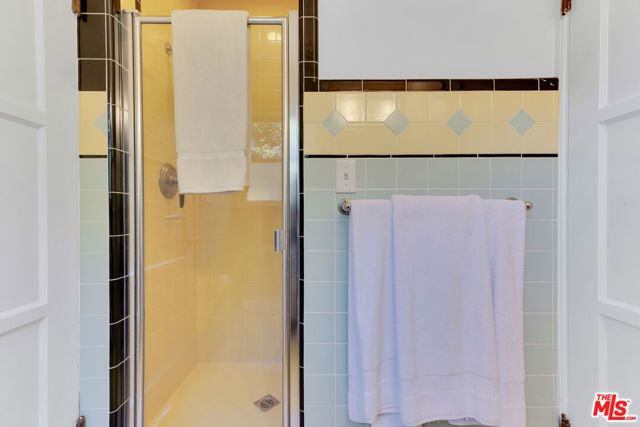11951 Landale Street, Studio City (los Angeles), CA 91607