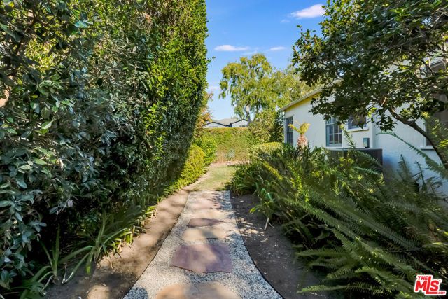 11951 Landale Street, Studio City (los Angeles), CA 91607