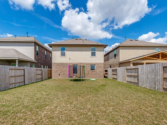 938 Mockingbird Passage Drive, Beasley, TX 77417