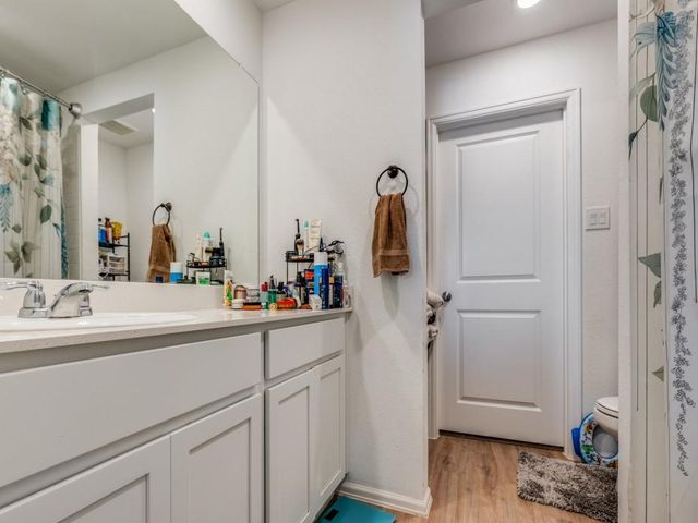 938 Mockingbird Passage Drive, Beasley, TX 77417