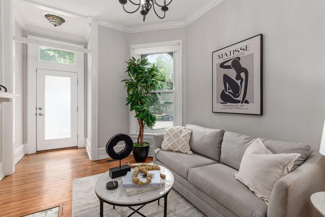 26 W 4th Avenue, Columbus, OH 43201