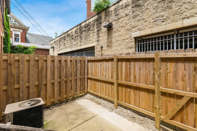 26 W 4th Avenue, Columbus, OH 43201