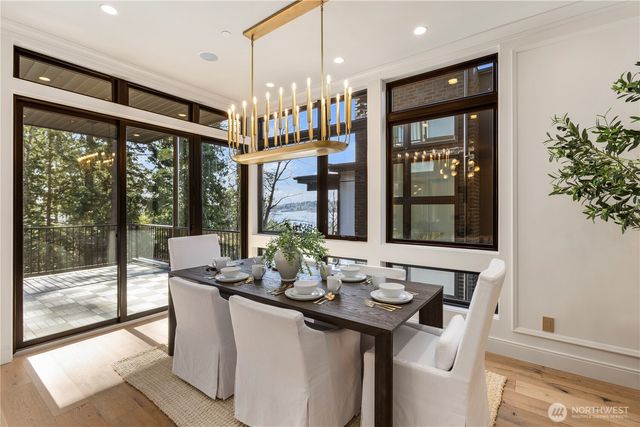 7116 NE 119th Lane, Kirkland, WA 98034