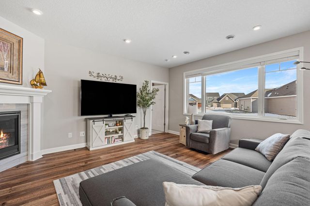 10733 28th Street NE, Saint Michael, MN 55376