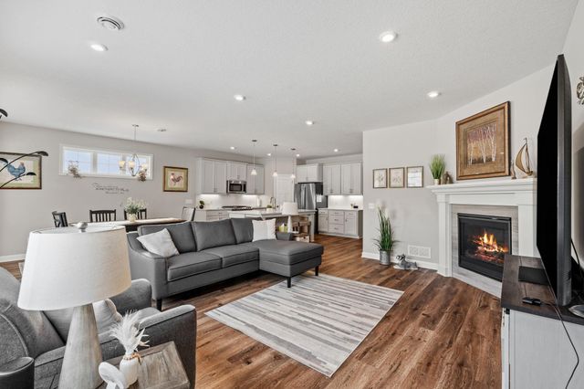 10733 28th Street NE, Saint Michael, MN 55376