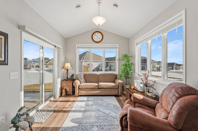 10733 28th Street NE, Saint Michael, MN 55376