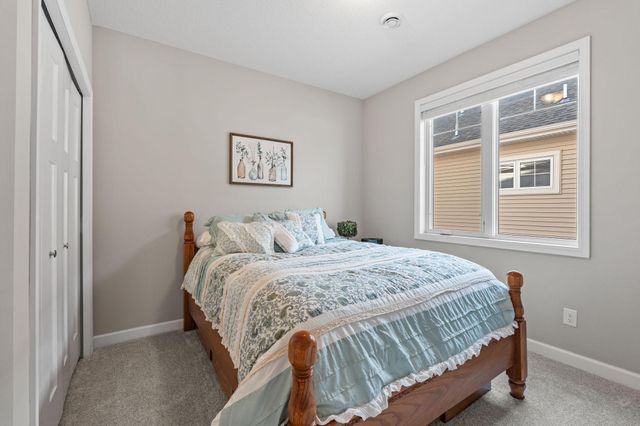 10733 28th Street NE, Saint Michael, MN 55376