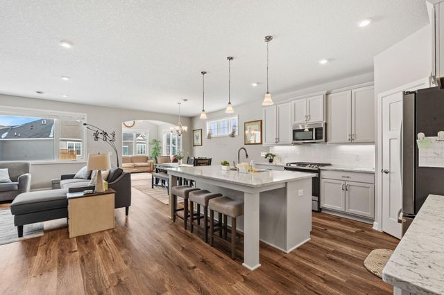 10733 28th Street NE, Saint Michael, MN 55376