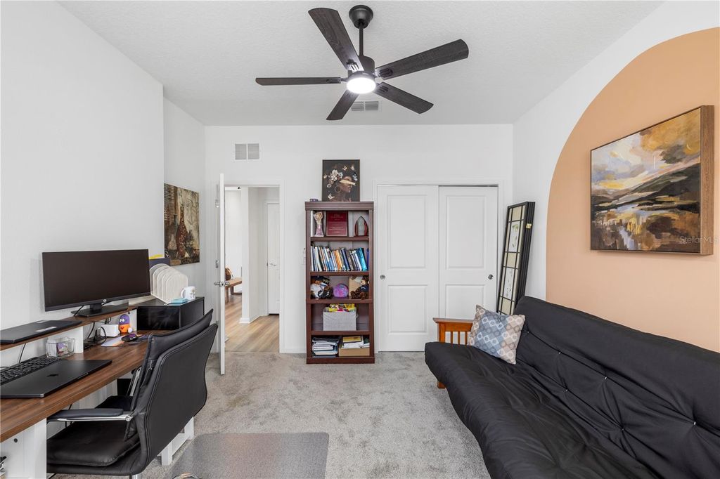 Image 26 of property listing at 783 LITTLE CLOUD PLACE, Valrico, FL 33594