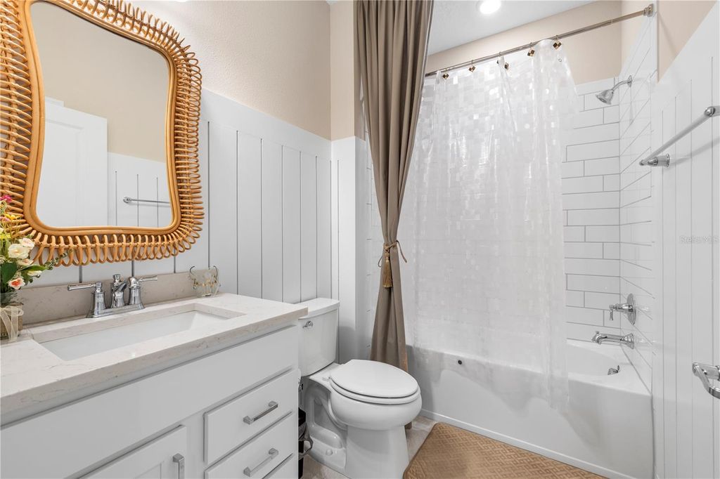 Image 27 of property listing at 783 LITTLE CLOUD PLACE, Valrico, FL 33594