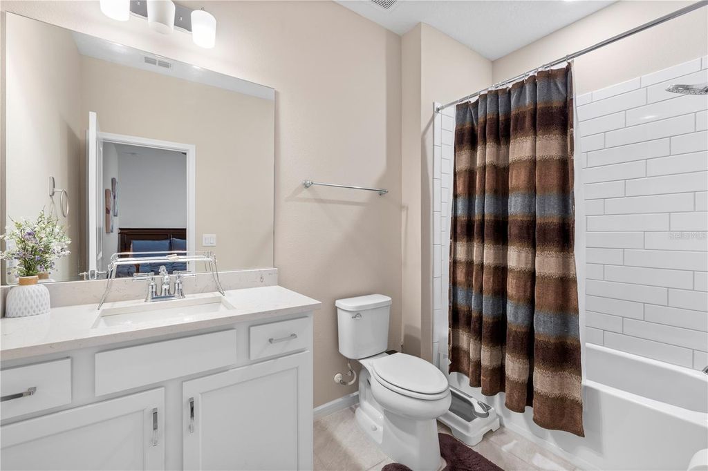 Image 32 of property listing at 783 LITTLE CLOUD PLACE, Valrico, FL 33594