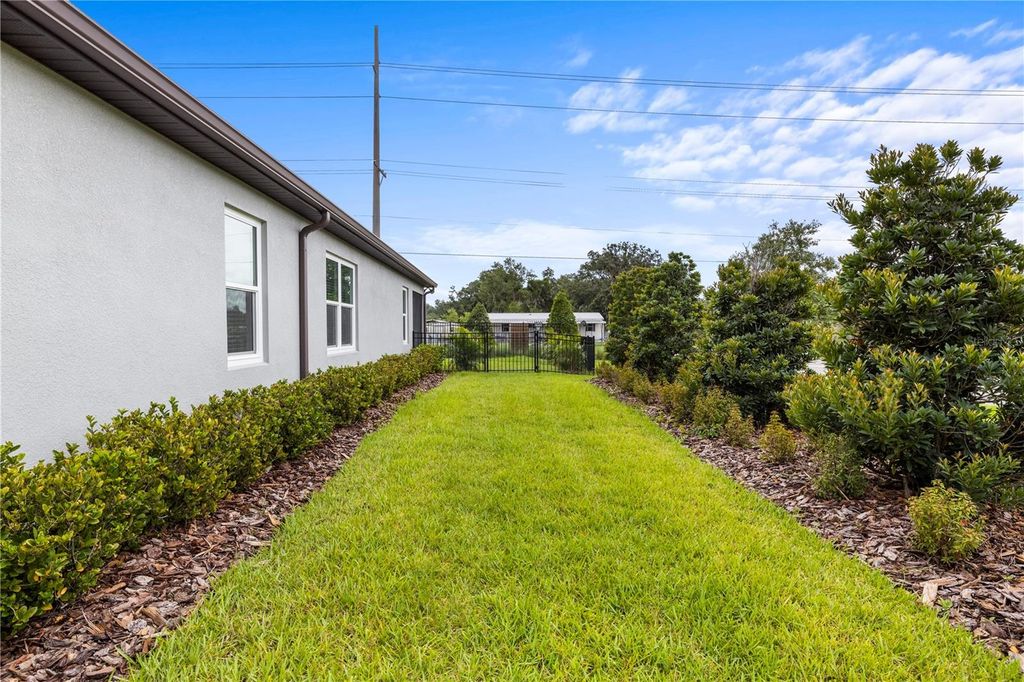 Image 38 of property listing at 783 LITTLE CLOUD PLACE, Valrico, FL 33594