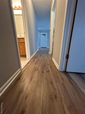 34690 Clarkson Drive 27, Fraser, MI 48026