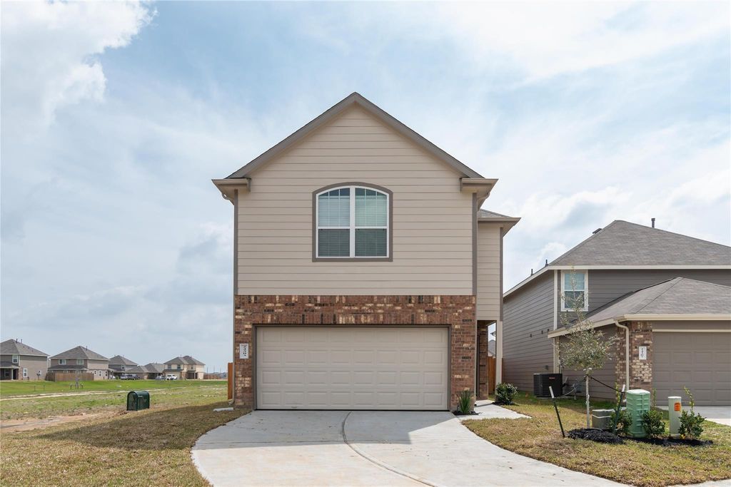 24303 Dolce Marina Court, Katy, TX 77493
