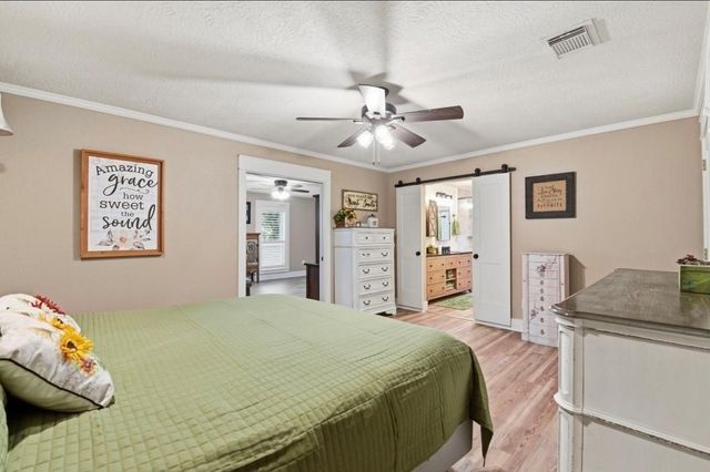 486 Hickory Creek Road, Bellville, TX 77418