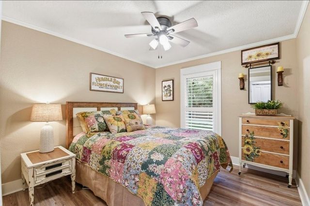 486 Hickory Creek Road, Bellville, TX 77418
