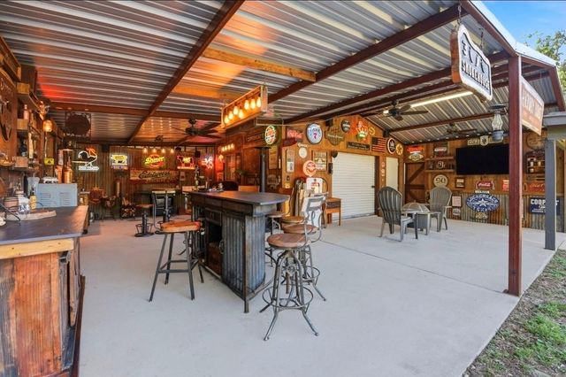 486 Hickory Creek Road, Bellville, TX 77418