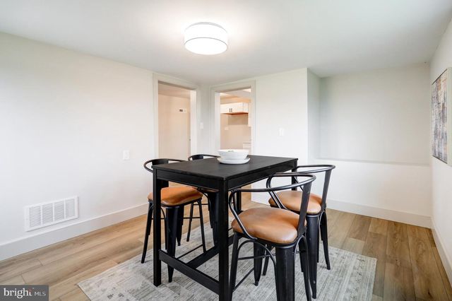 1965 GREENBRIAR RD, York, PA 17404