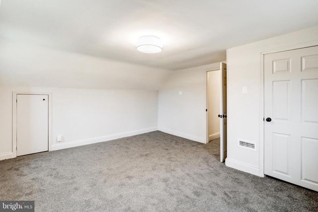 1965 GREENBRIAR RD, York, PA 17404