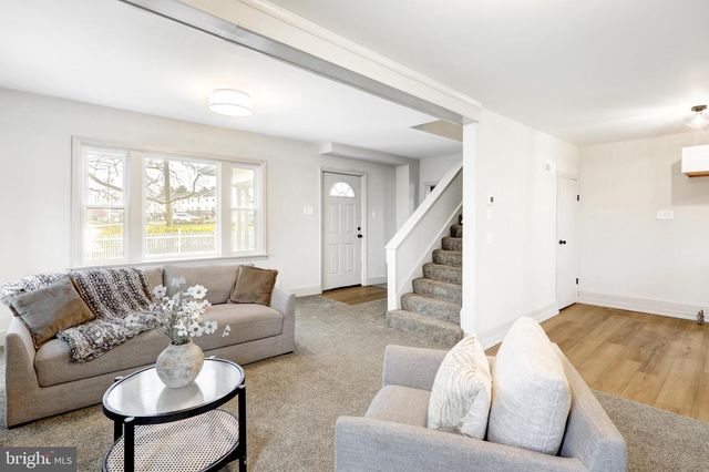 1965 GREENBRIAR RD, York, PA 17404