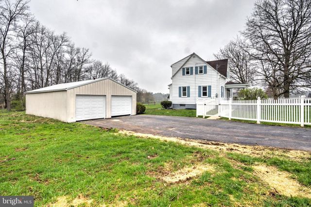 1965 GREENBRIAR RD, York, PA 17404